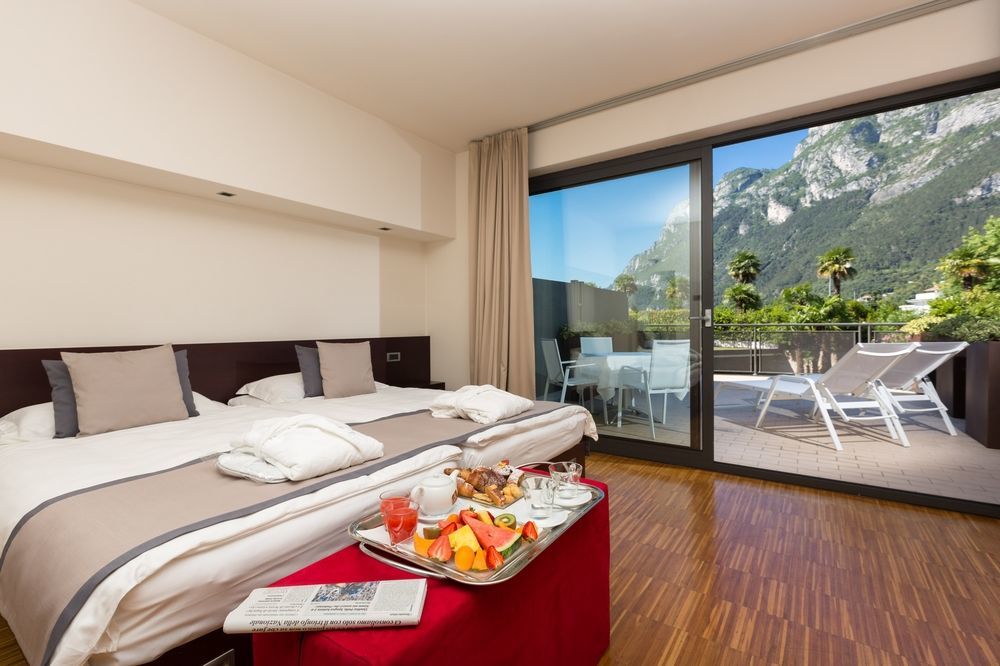 Astoria Resort Riva del Garda Extérieur photo